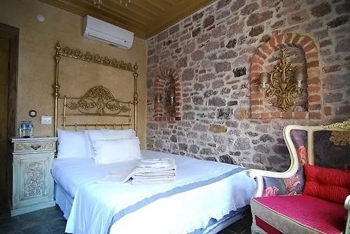 Pensjonat Ziyabey Konagi Ayvalı