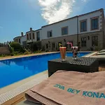 Ziyabey Konagi Ayvalik